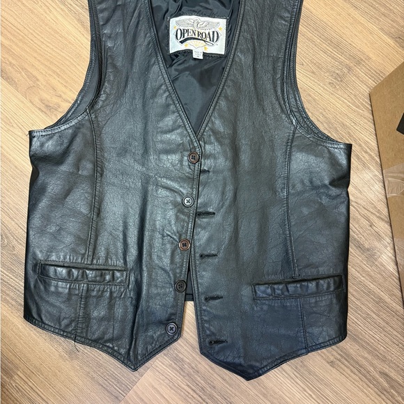 Open Road Brands Black Leather Vest - Picture 1 of 2